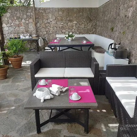Shangri La Capri