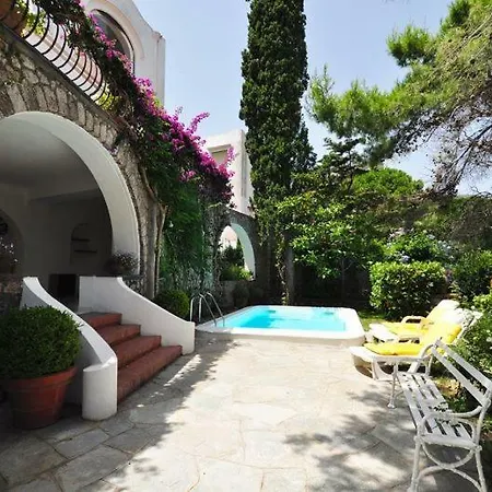 Bed & Breakfast Shangri La Capri