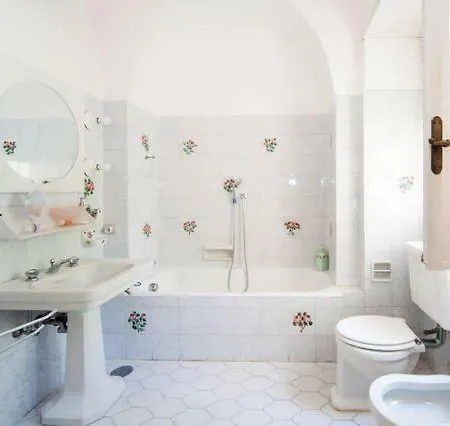 Bed and Breakfast Shangri La Κάπρι